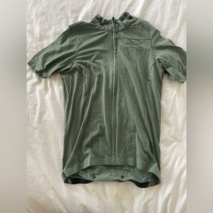 Specialized size small women’s cycling jersey